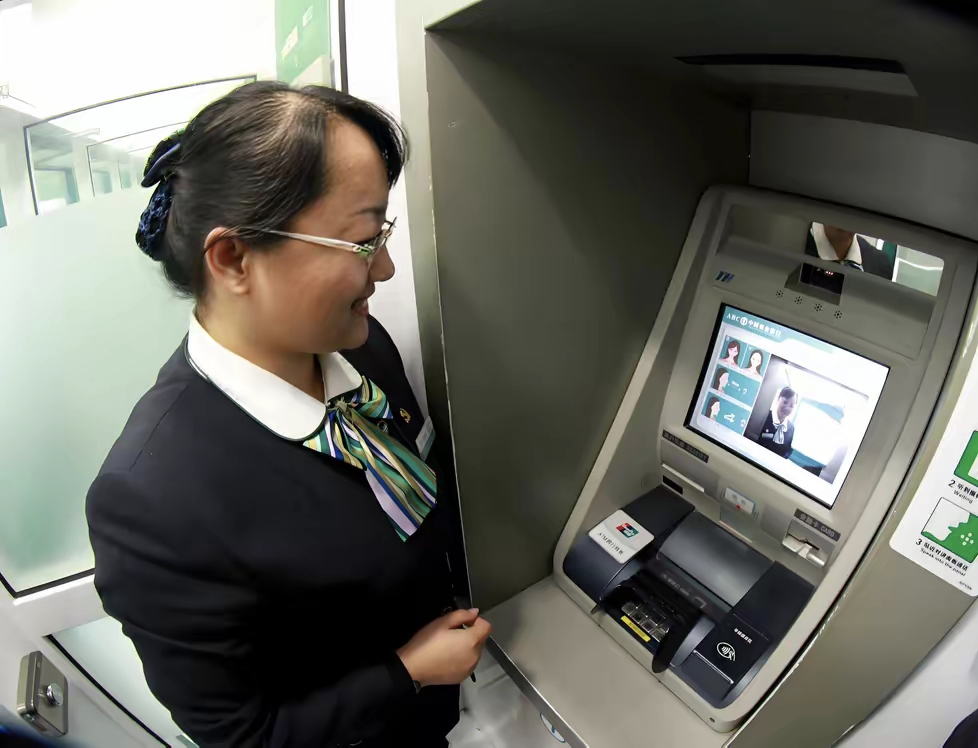 贺州广州医保卡提取现金(广州医保卡提取现金怎么提)