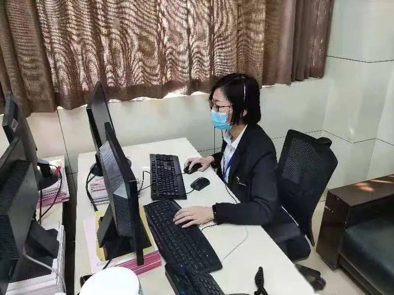 贺州上海24小时套医保卡(上海24小时套医保卡的银行)